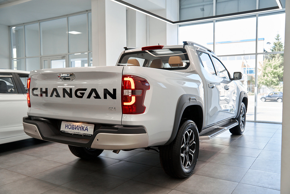Changan Hunter Plus Люкс, белый
