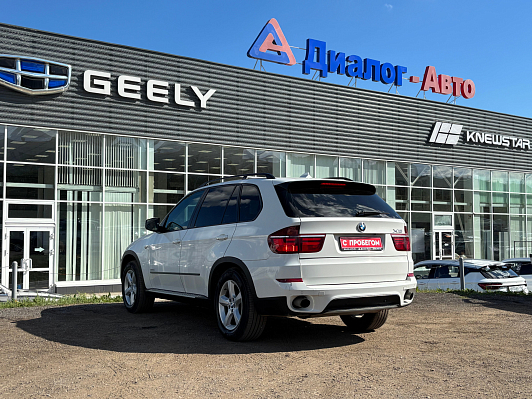 BMW X5, 2012 года, пробег 304209 км