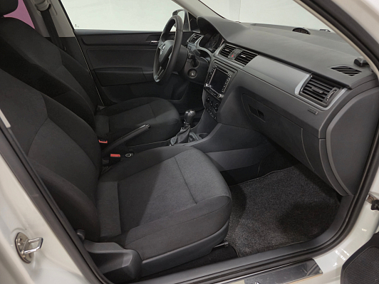 Skoda Rapid Hockey Edition Active, 2017 года, пробег 164598 км