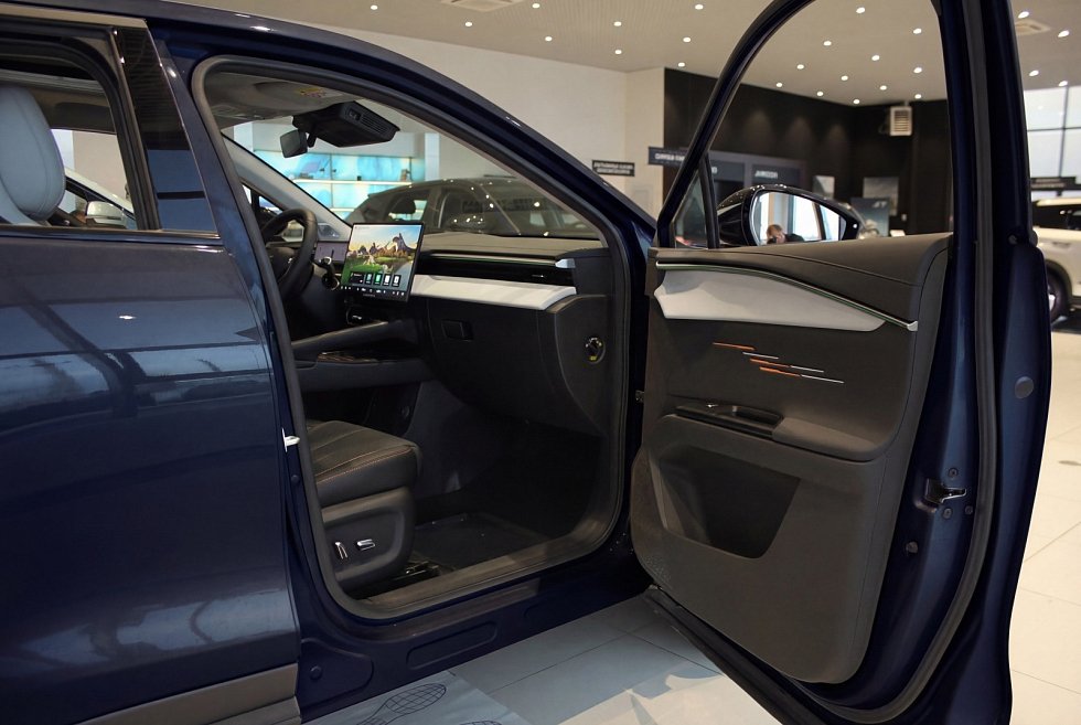 Omoda C5 Актив, черный