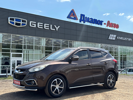 Hyundai ix35, 2010 года, пробег 278674 км