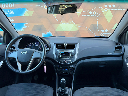 Hyundai Solaris Elegance, 2016 года, пробег 140000 км