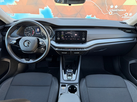 Skoda Octavia, 2021 года, пробег 112100 км