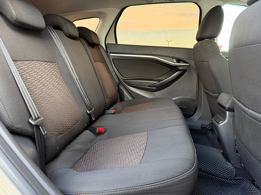 Lada (ВАЗ) Vesta Luxe, 2018 года, пробег 122000 км