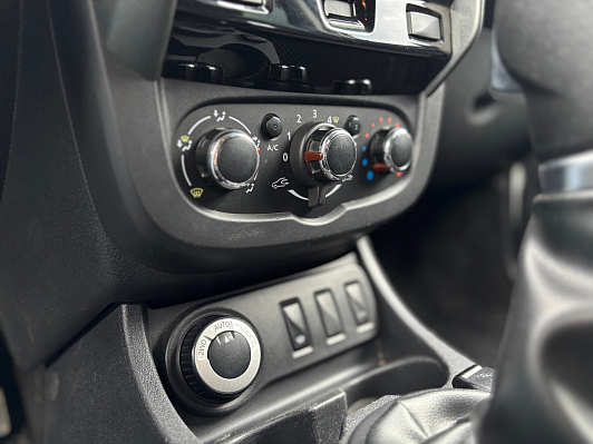 Renault Duster Dakar Edition, 2019 года, пробег 165814 км