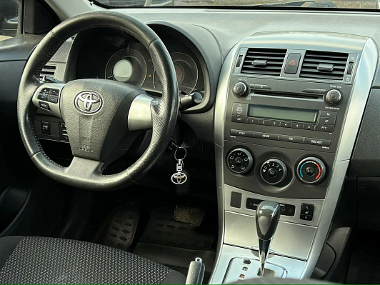 Toyota Corolla, 2011 года, пробег 245098 км