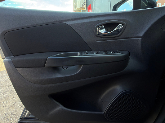 Renault Kaptur Drive, 2020 года, пробег 92000 км