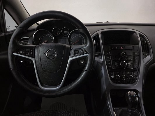 Opel Astra Cosmo, 2013 года, пробег 191865 км