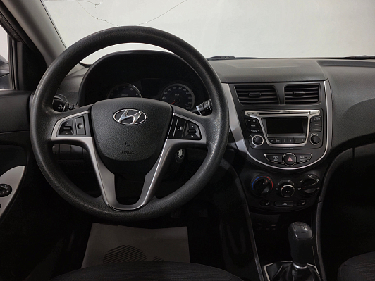 Hyundai Solaris Comfort, 2015 года, пробег 117638 км