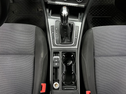 Volkswagen Golf, 2013 года, пробег 179227 км