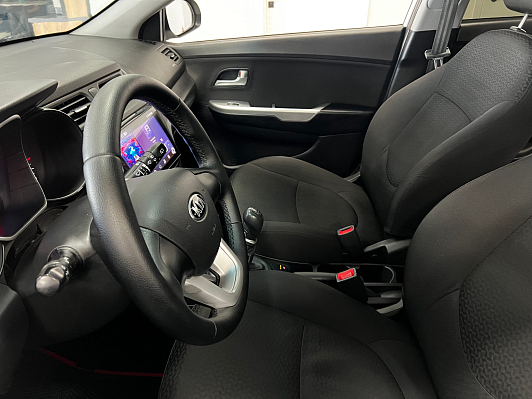 Kia Rio, 2013 года, пробег 140435 км