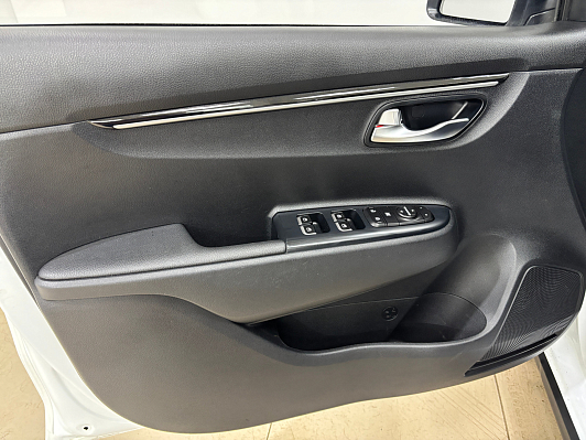 Kia Rio Prestige, 2019 года, пробег 84011 км