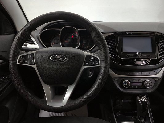 Lada (ВАЗ) Vesta Luxe Prestige, 2019 года, пробег 84533 км