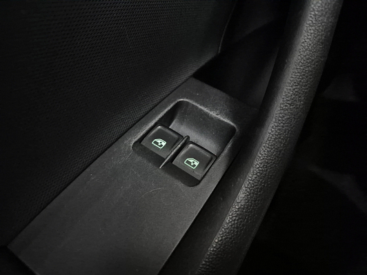 Skoda Rapid Hockey Edition Active, 2017 года, пробег 164598 км