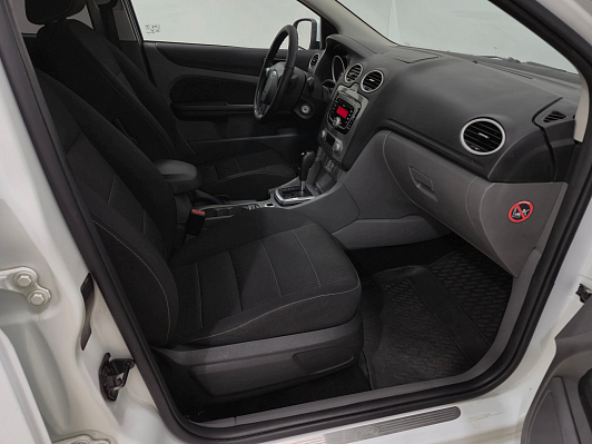 Ford Focus Ghia, 2011 года, пробег 215435 км