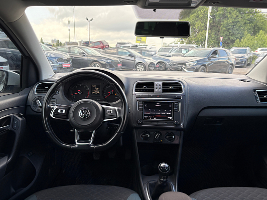 Volkswagen Polo SELECT, 2020 года, пробег 76668 км