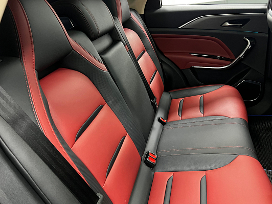 FAW Bestune T77 Luxury (DCT), 2023 года, пробег 80770 км