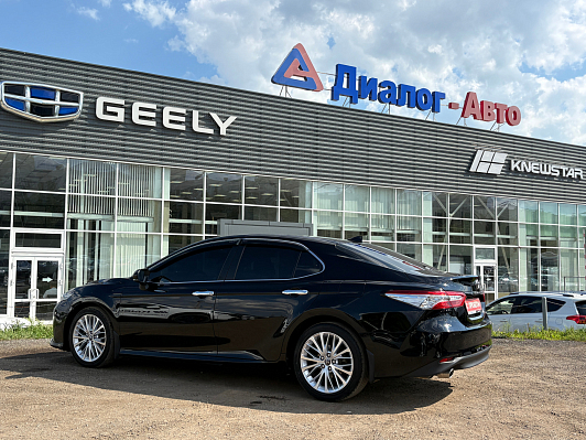Toyota Camry, 2020 года, пробег 132221 км