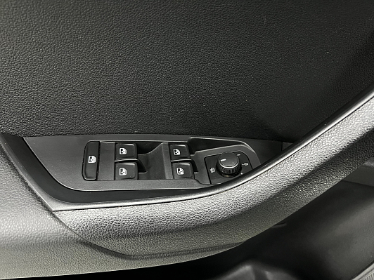 Skoda Karoq, 2022 года, пробег 80203 км