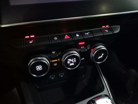 Renault Arkana Style TCe 150, 2019 года, пробег 124179 км