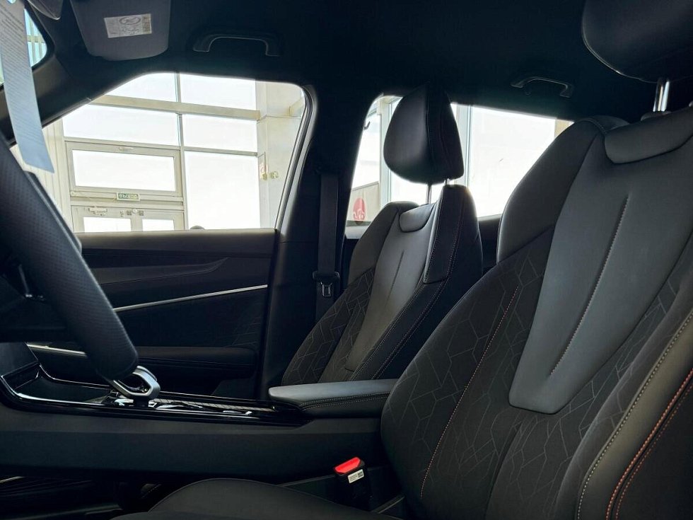 Geely Cityray Люкс, белый