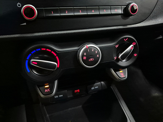 Kia Rio Comfort, 2021 года, пробег 74874 км