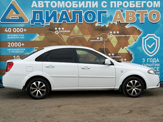 Daewoo Gentra Optimum Plus, 2013 года, пробег 141000 км