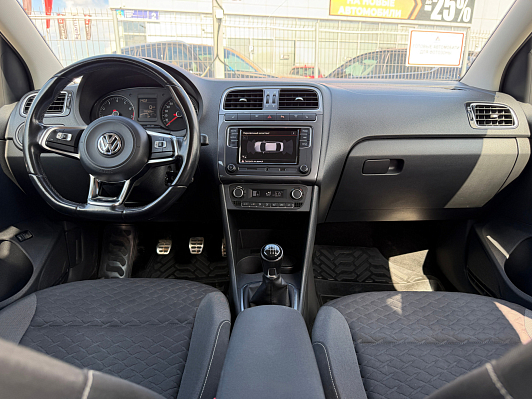Volkswagen Polo Highline 15-18, 2018 года, пробег 199991 км
