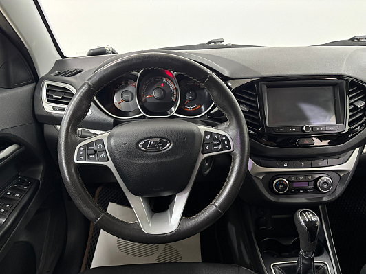 Lada (ВАЗ) Vesta, 2021 года, пробег 111115 км