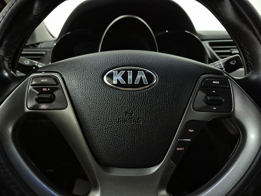 Kia Rio Luxe, 2017 года, пробег 118585 км