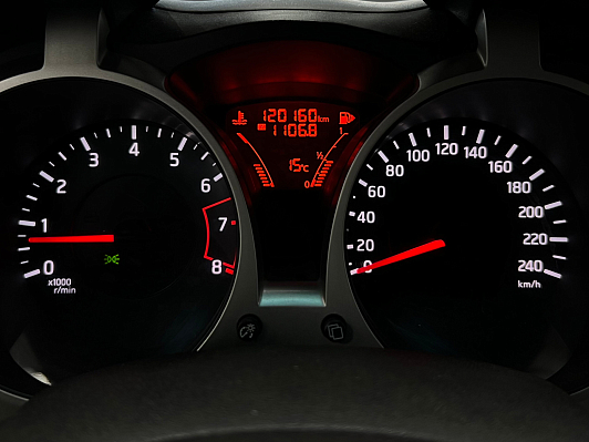 Nissan Juke XE, 2013 года, пробег 120158 км