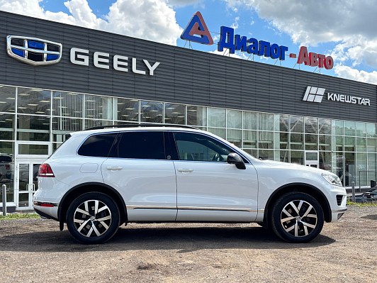 Volkswagen Touareg Wolfsburg Edition, 2017 года, пробег 185388 км