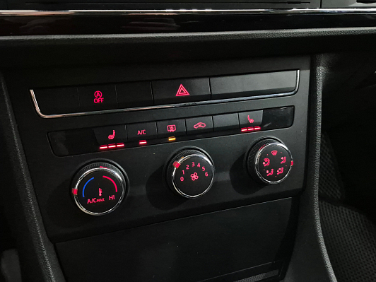 SEAT Leon Style, 2013 года, пробег 197668 км
