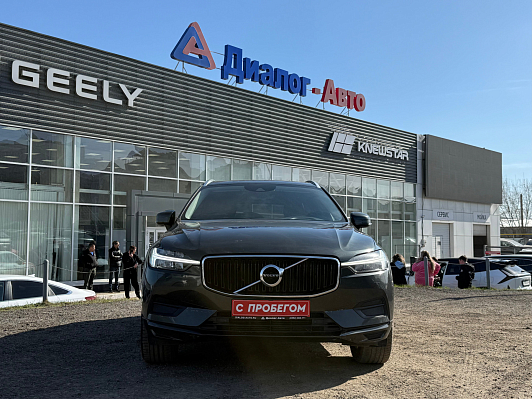 Volvo XC60 Momentum, 2021 года, пробег 121270 км