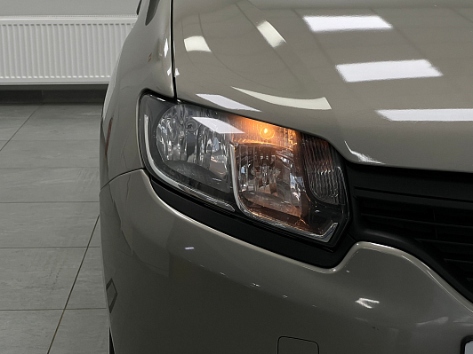 Renault Sandero, 2015 года, пробег 141377 км