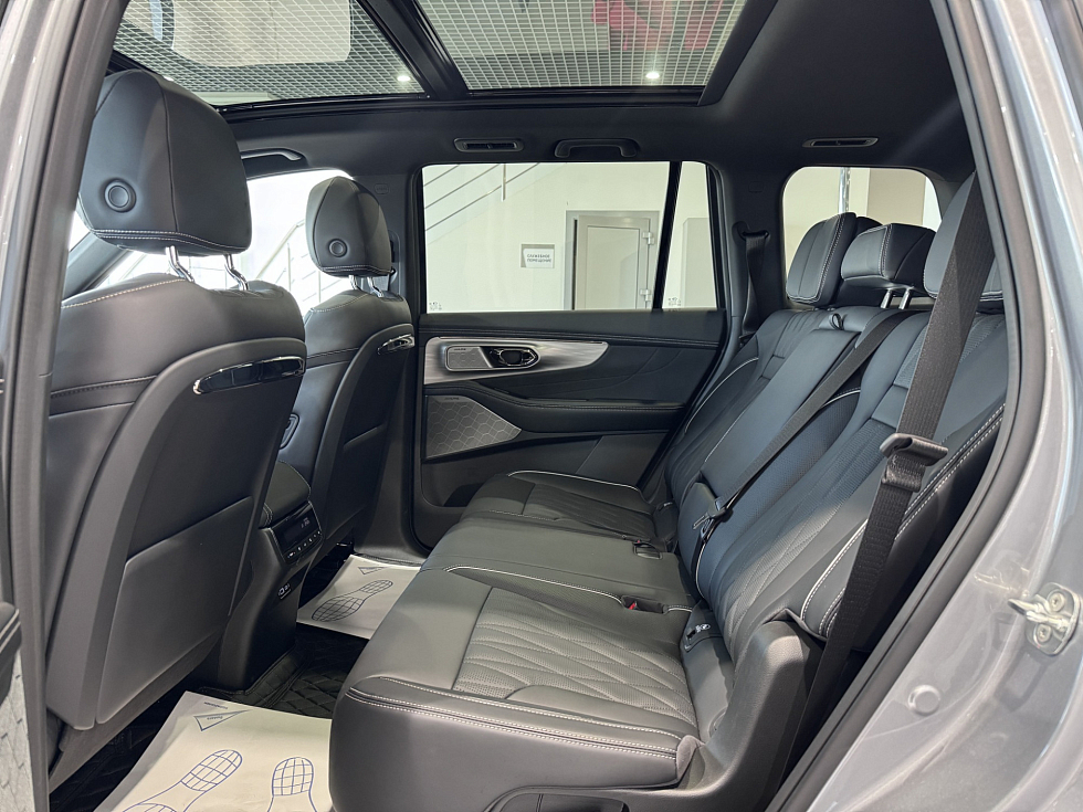 GAC GS8 GX Premium, серебряный