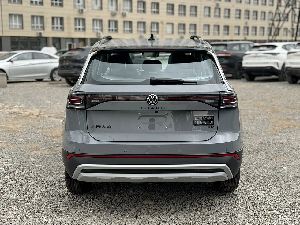 Volkswagen Tiguan R-Line Smart Leadership, серый