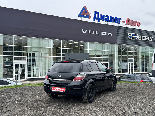 Opel Astra, 2014 года, пробег 233467 км