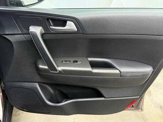 Kia Sportage Luxe, 2018 года, пробег 68650 км