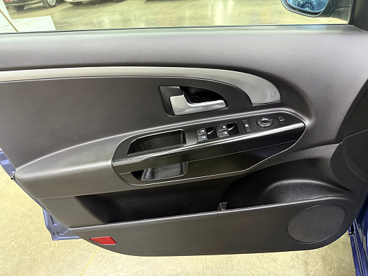 Kia Ceed, 2011 года, пробег 223305 км