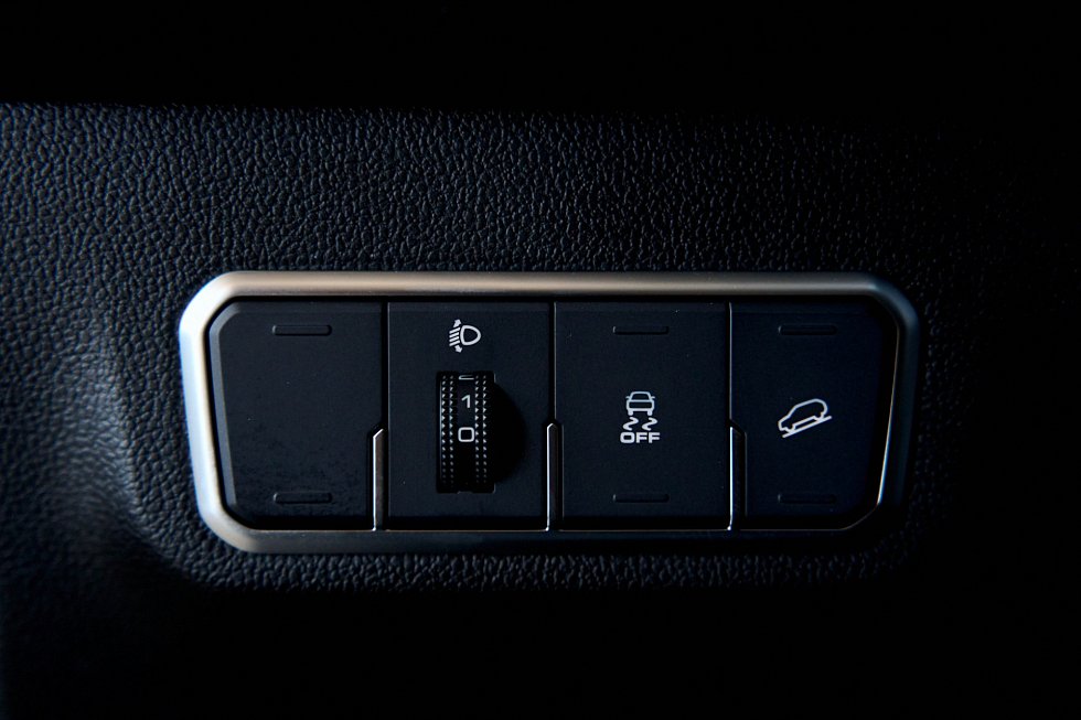Haval M6 Оптимум, серый