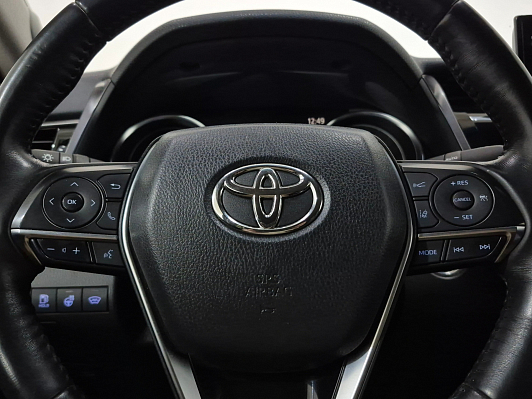 Toyota Camry GR Sport, 2021 года, пробег 51409 км