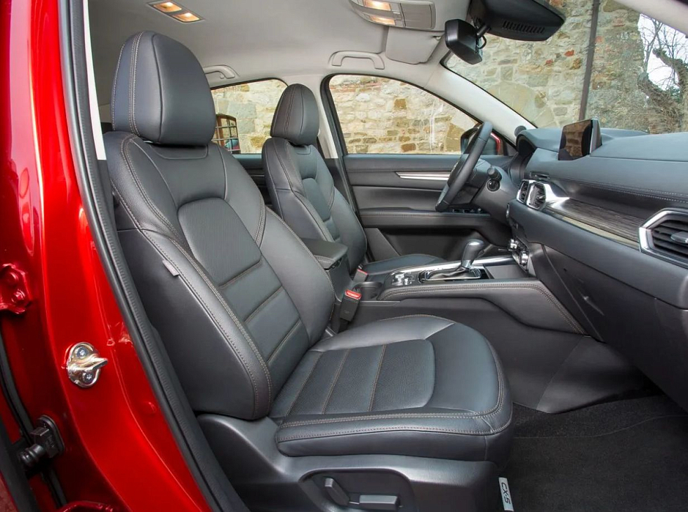 Mazda CX-5 Active, красный