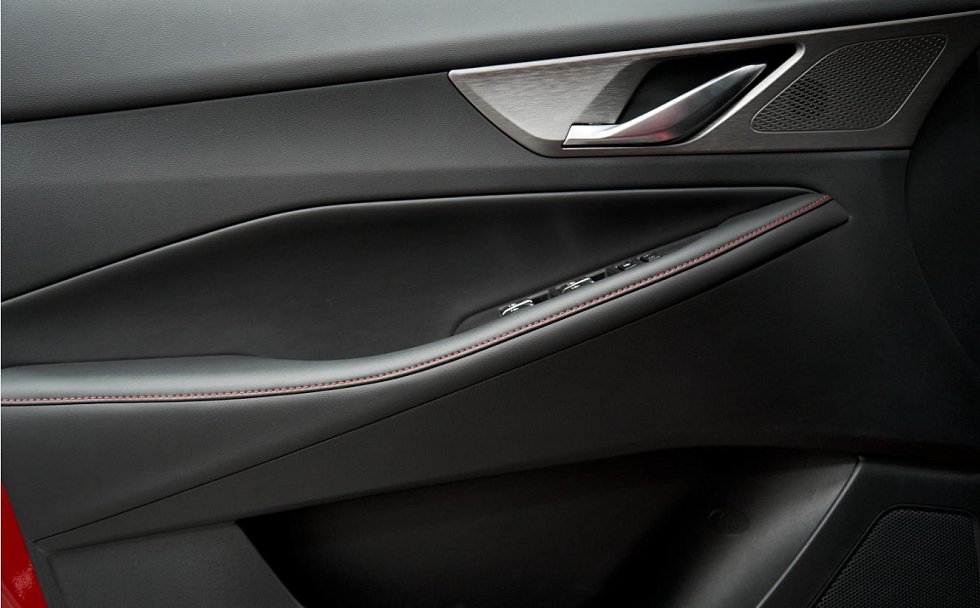 Changan CS35 Plus Техно, красный