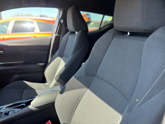 Toyota C-HR Hot, 2019 года, пробег 99543 км