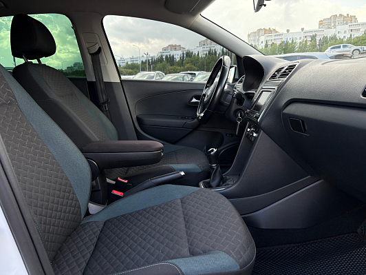 Volkswagen Polo SELECT, 2020 года, пробег 76668 км