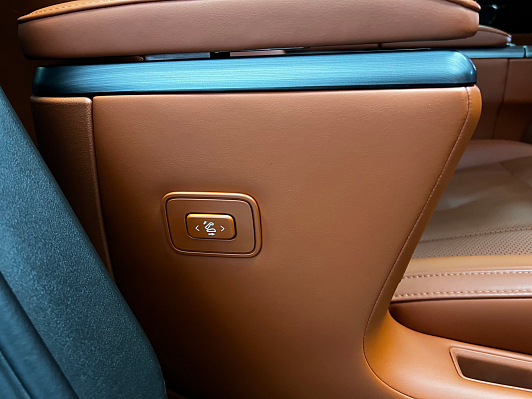 Polar Stone (Jishi) 01 Exclusive (6 seats), 2023 года, пробег 34615 км