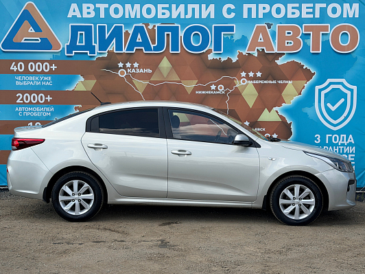 Kia Rio Лига Европы, 2018 года, пробег 87500 км