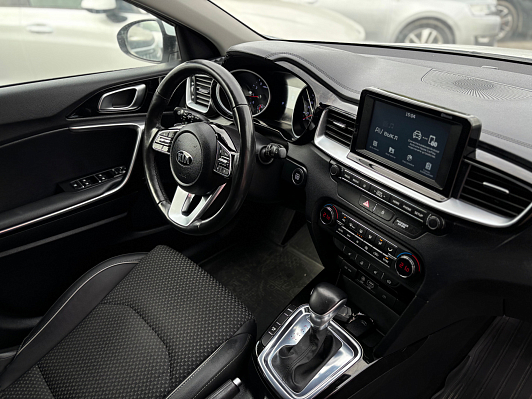 Kia Ceed Prestige, 2019 года, пробег 59816 км