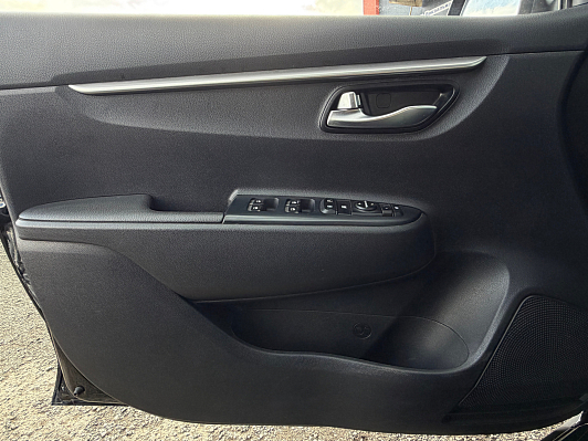 Kia Rio Comfort, 2021 года, пробег 100189 км
